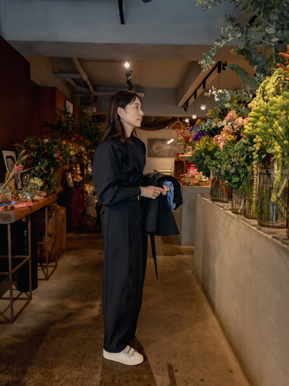 【予約販売】Hope / deres thomas maison cotton drape blouse （BLACK/OFF-WHITE）