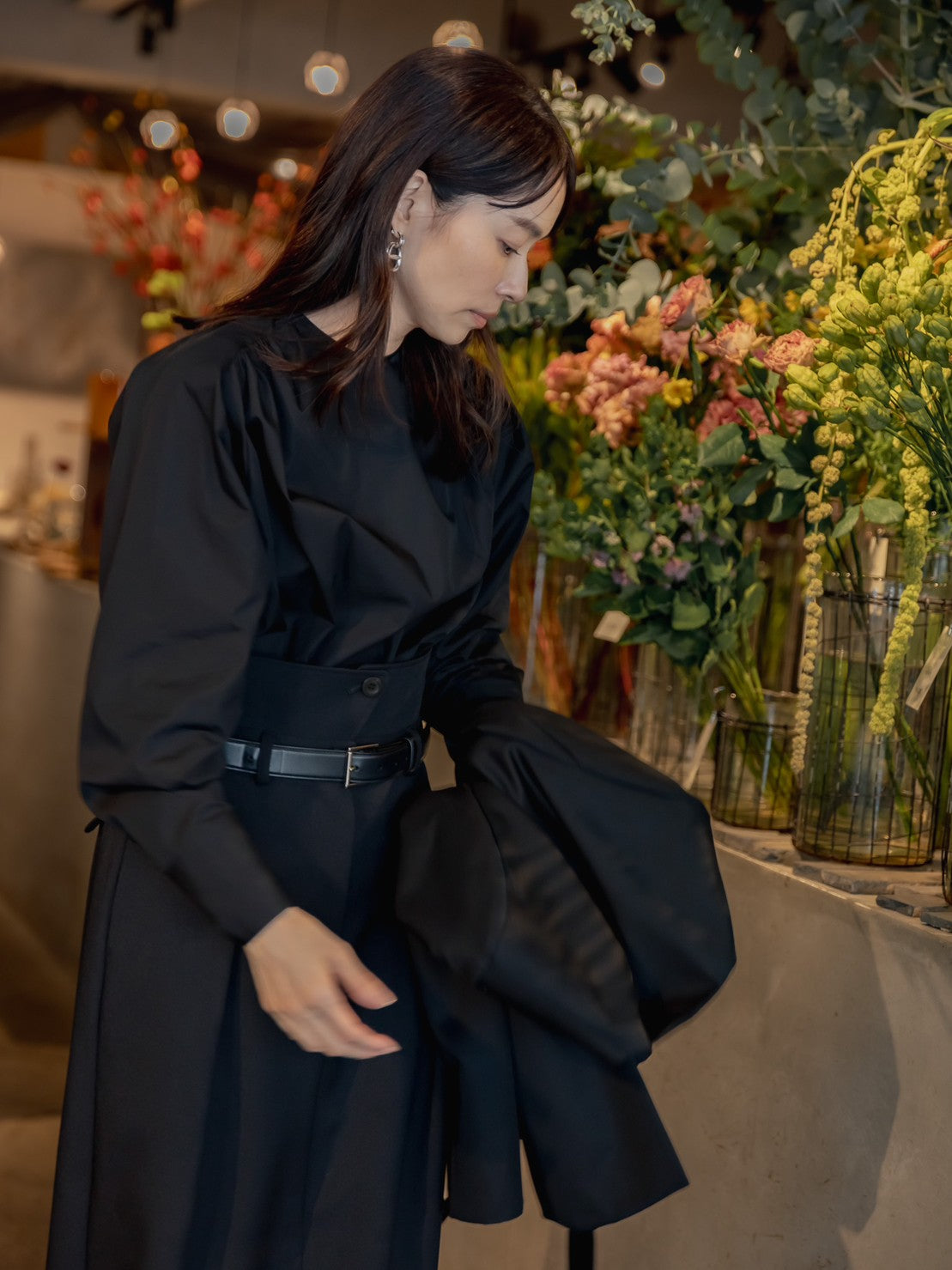 Hope / deres thomas maison cotton drape blouse (BLACK/OFF-WHITE)