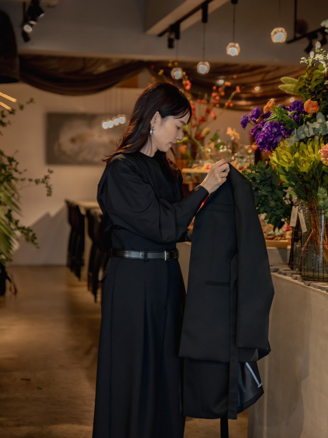 Hope / deres thomas maison cotton drape blouse (BLACK/OFF-WHITE)