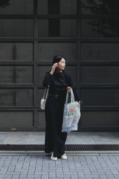 Hope / deres thomas maison cotton drape blouse （BLACK/OFF-WHITE）