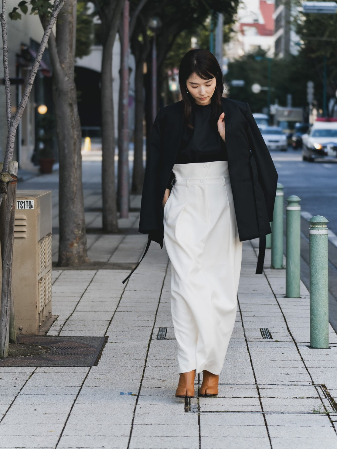 【予約販売】Greta / first step skirt （BLACK/OFF-WHITE)