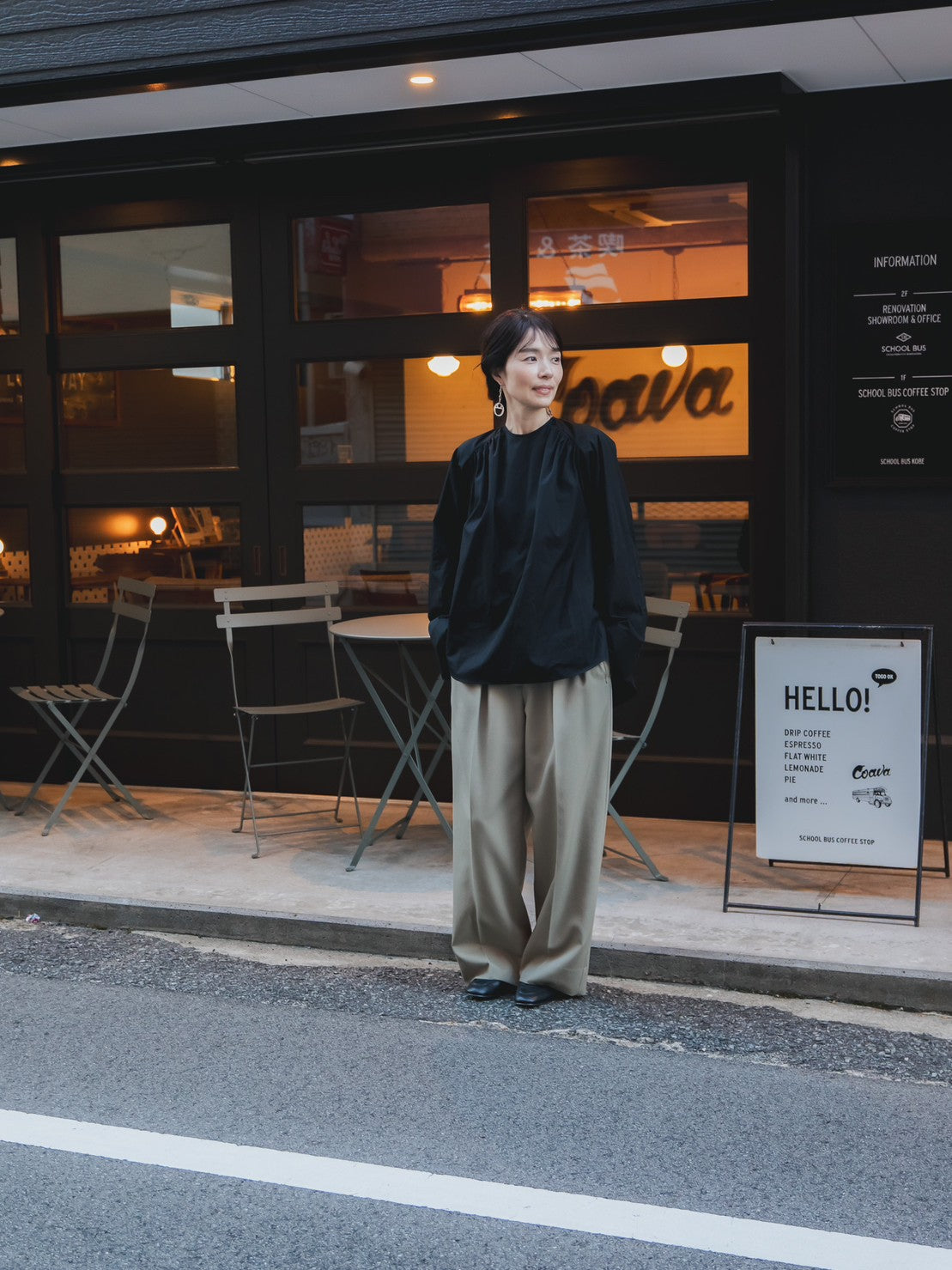 Hope / deres thomas maison cotton drape blouse (BLACK/OFF-WHITE)