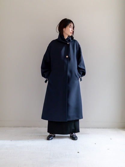 Irene / switch neck feather long coat（perl/midnight/noir）