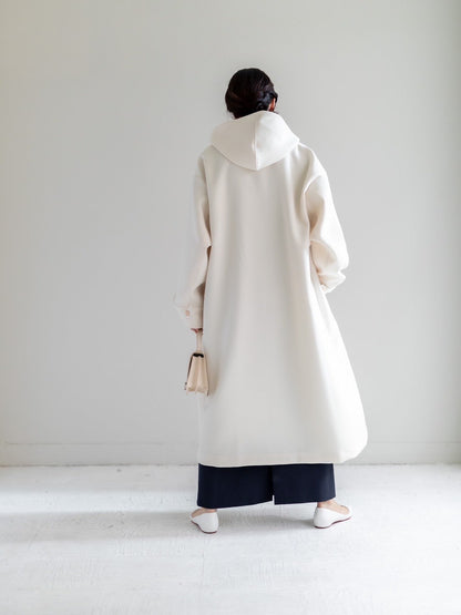 Irene / switch neck feather long coat（perl/midnight/noir）