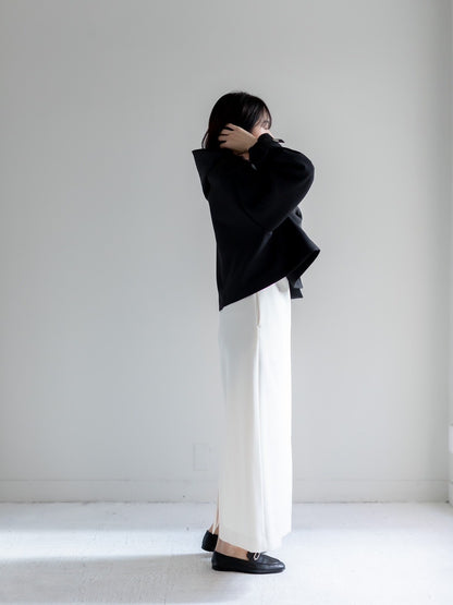 【予約販売】Violetta / switch neck feather short coat（perl/midnight/noir）