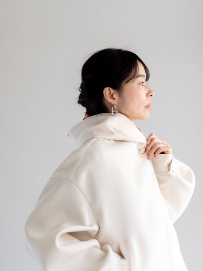 【予約販売】Violetta / switch neck feather short coat（perl/midnight/noir）