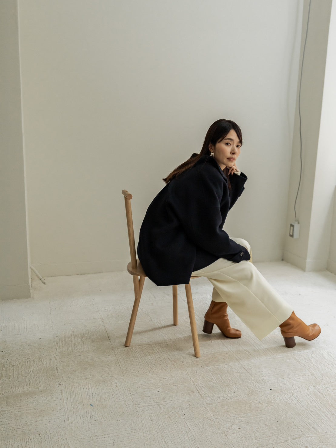 Sarah/short triangle coat