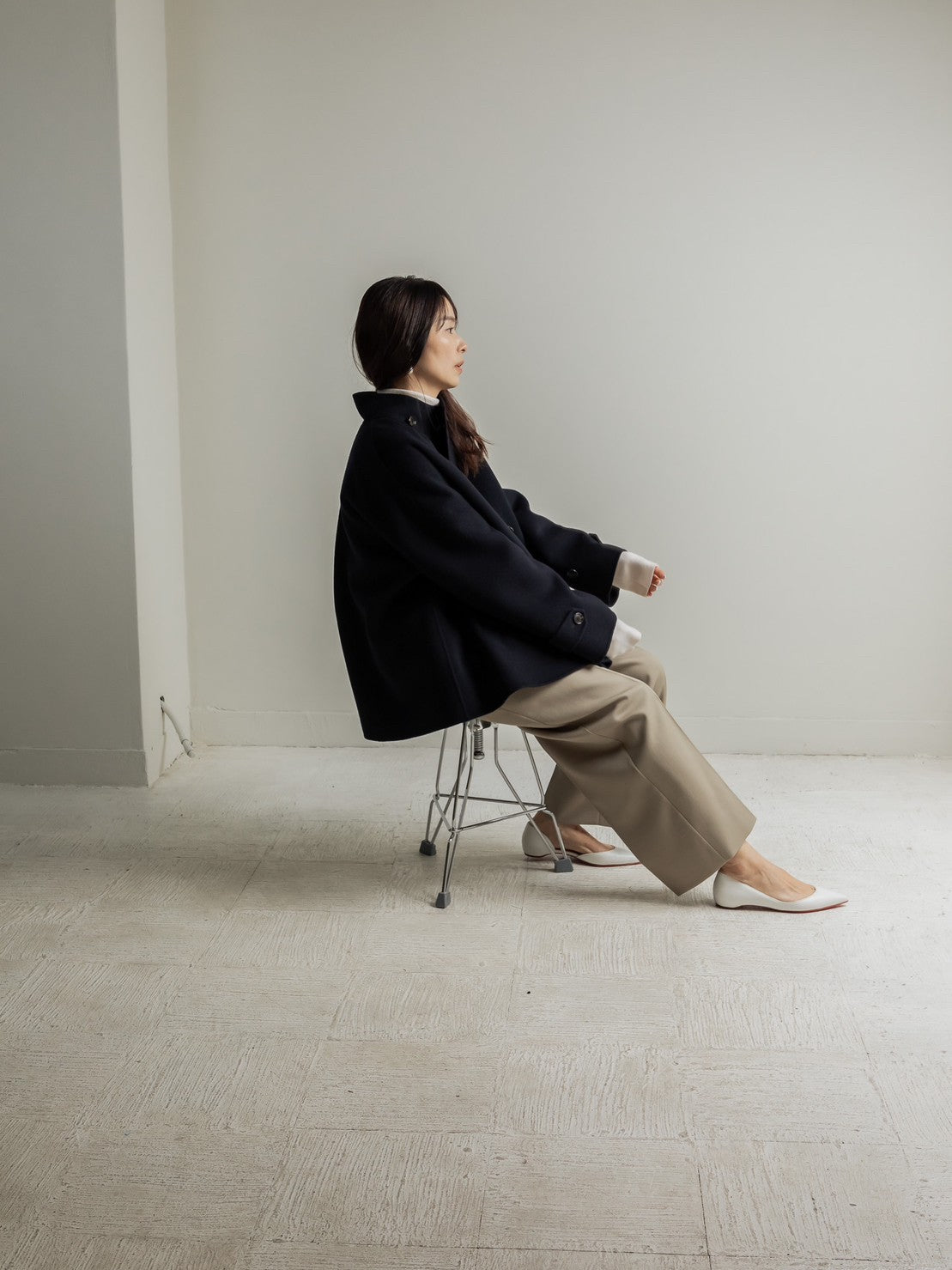 Sarah/short triangle coat