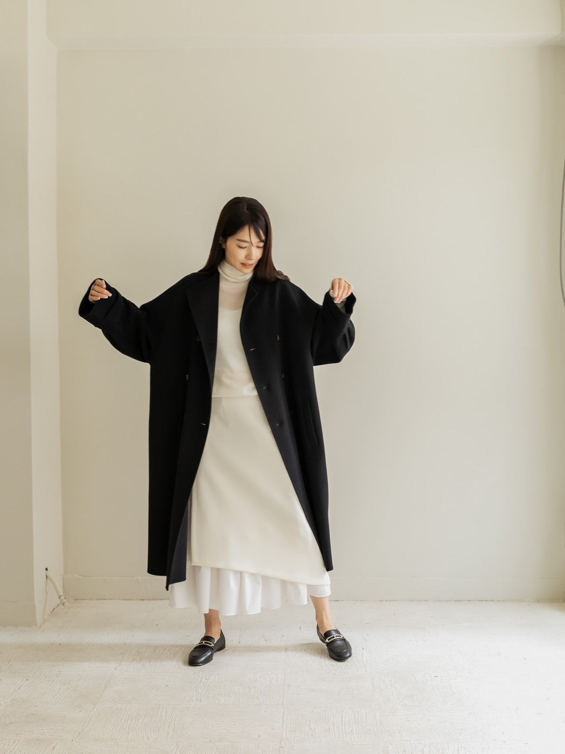Gabriella/long oval coat (BLACK/GRAY)