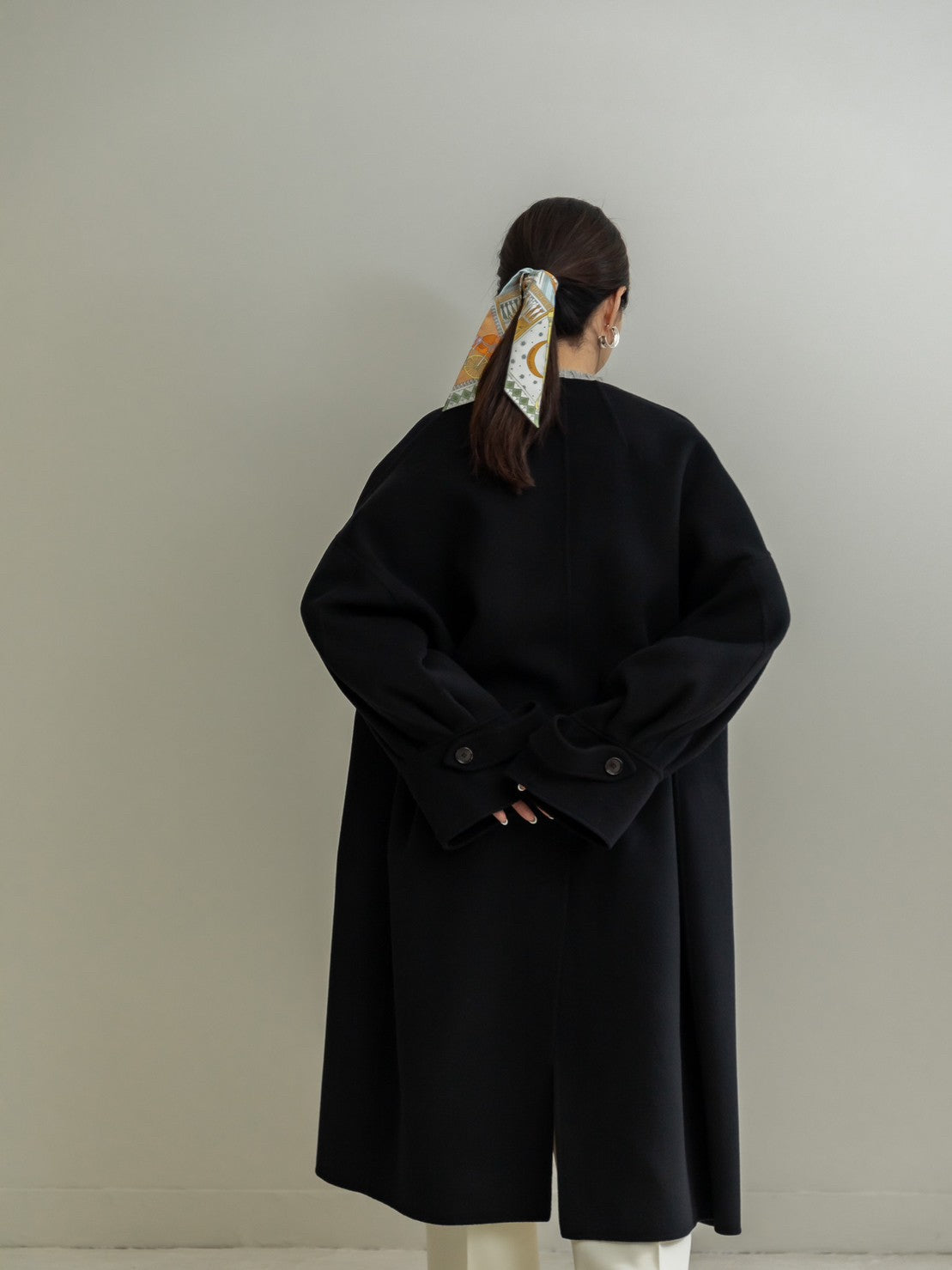 Gabriella/long oval coat (BLACK/GRAY)