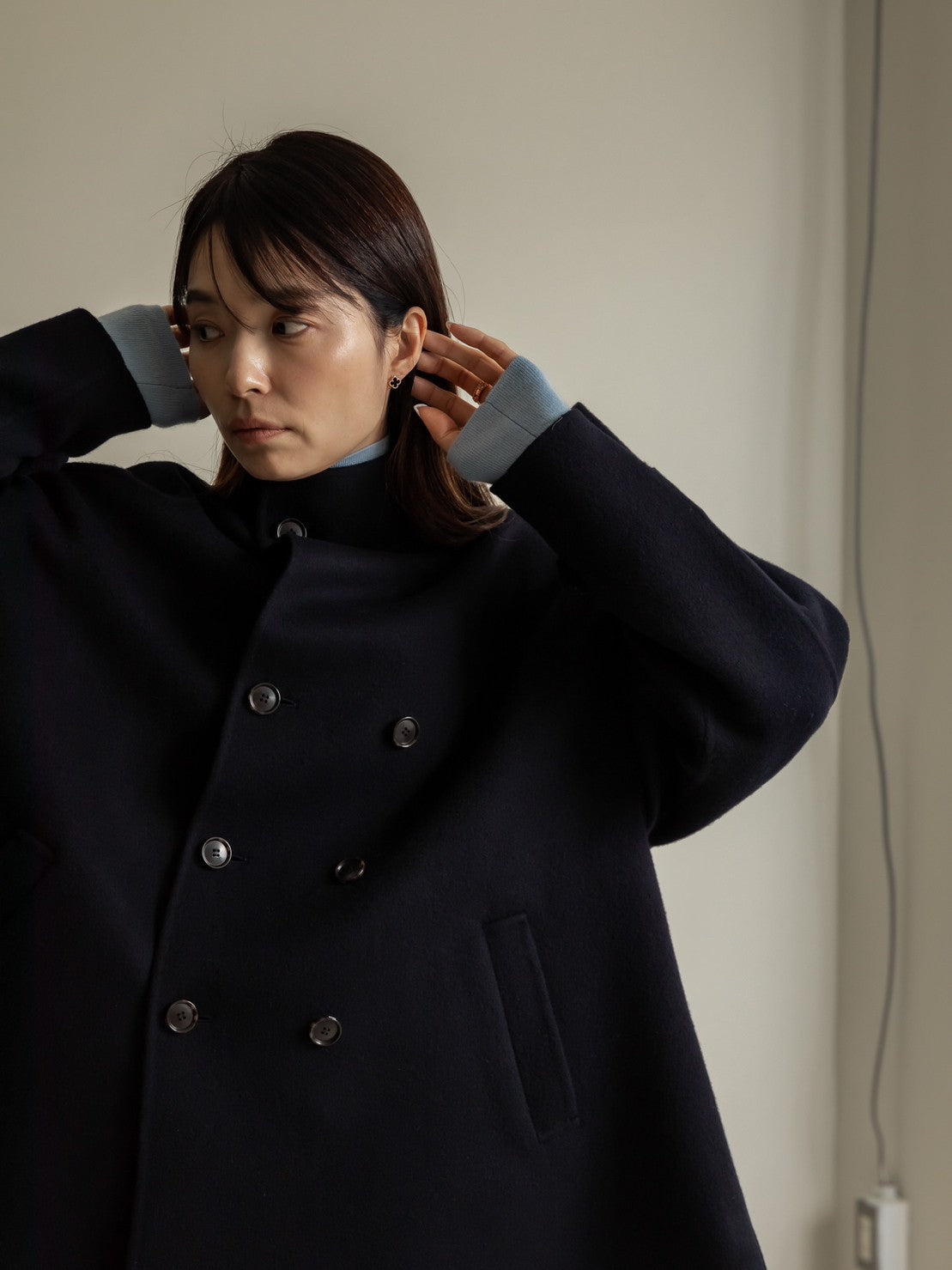 Sarah/short triangle coat