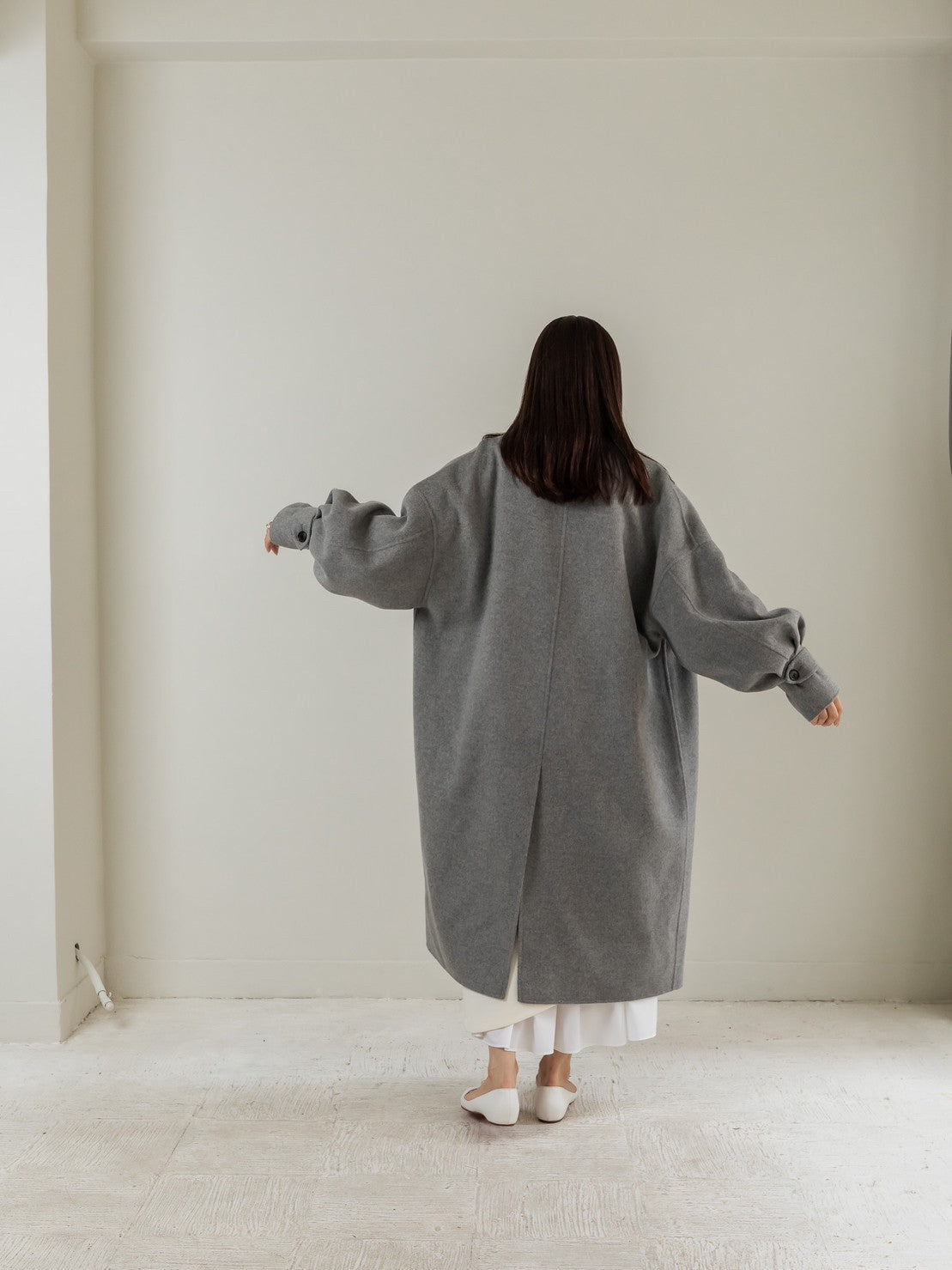 Gabriella/long oval coat (BLACK/GRAY)