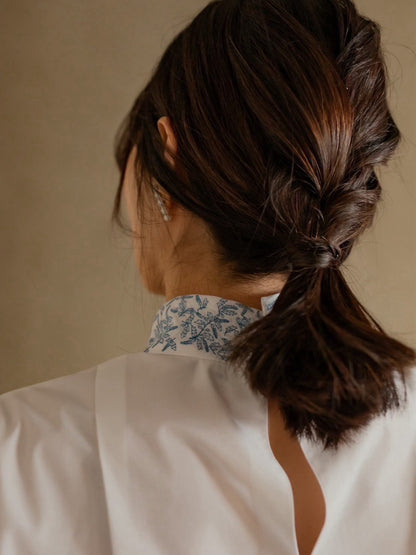 【予約販売】Valentina / blooming embroidery blouse (NAVY×NAVY / WHITE×SMORKY BLUE)