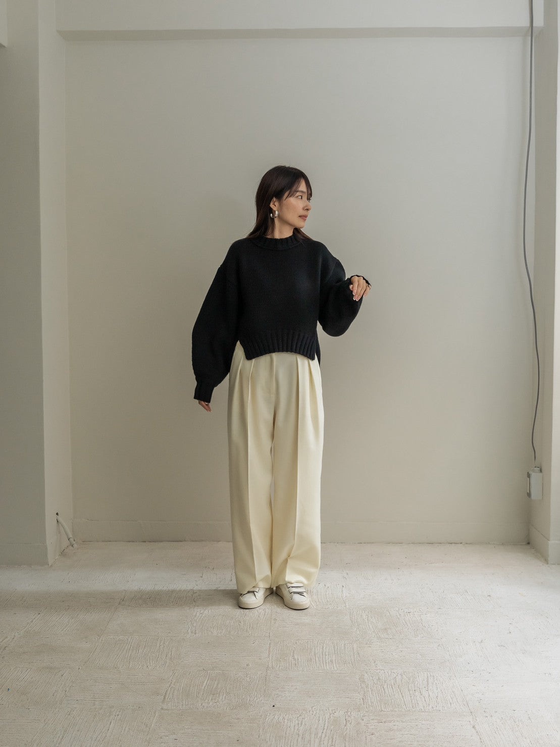 Adele/only one sweater