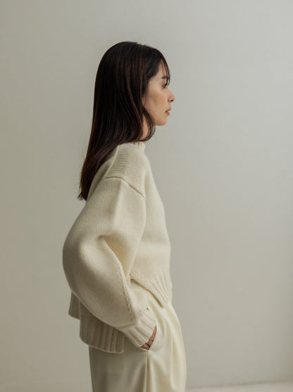 Adele/only one sweater