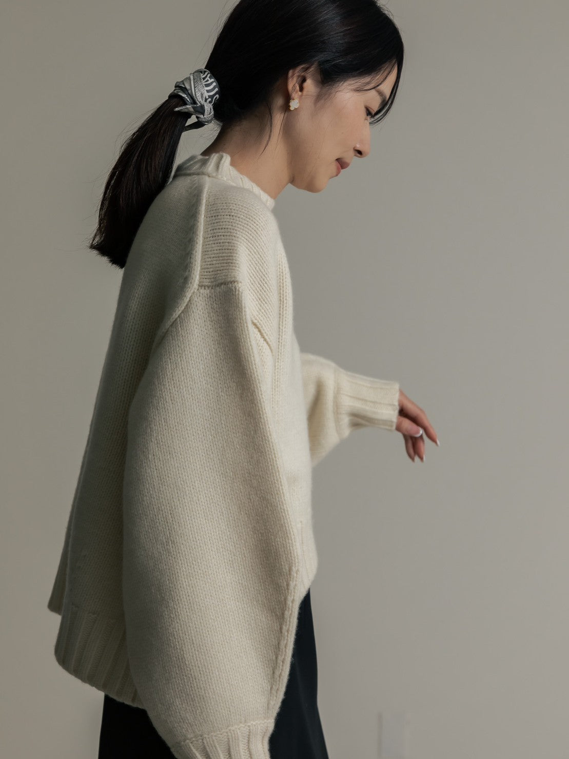 Adele/only one sweater