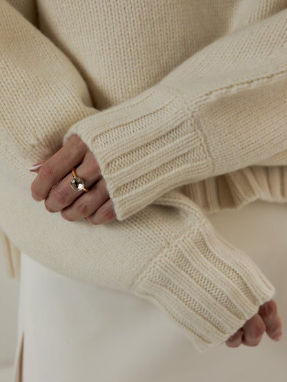 Adele/only one sweater