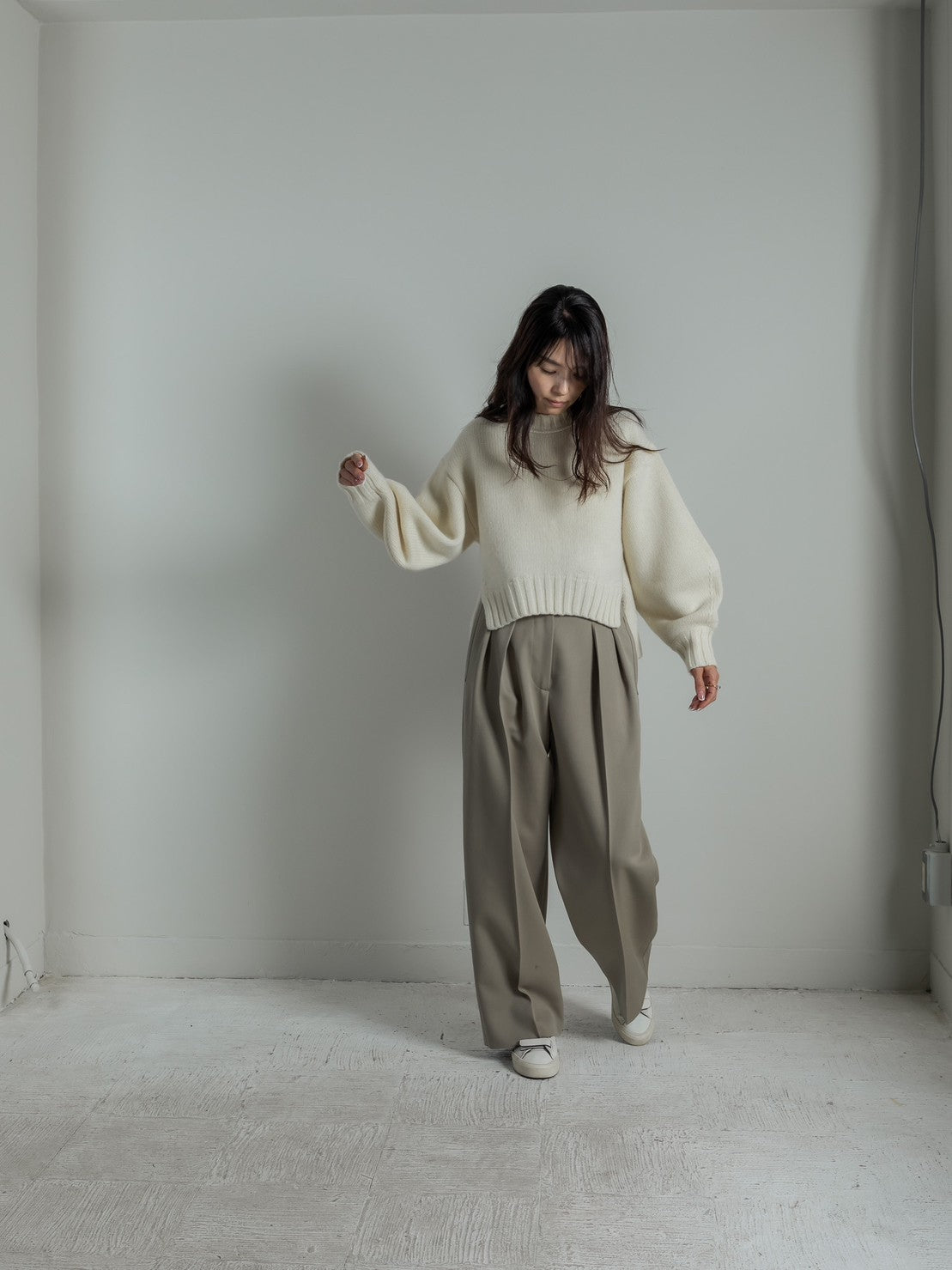 Adele/only one sweater