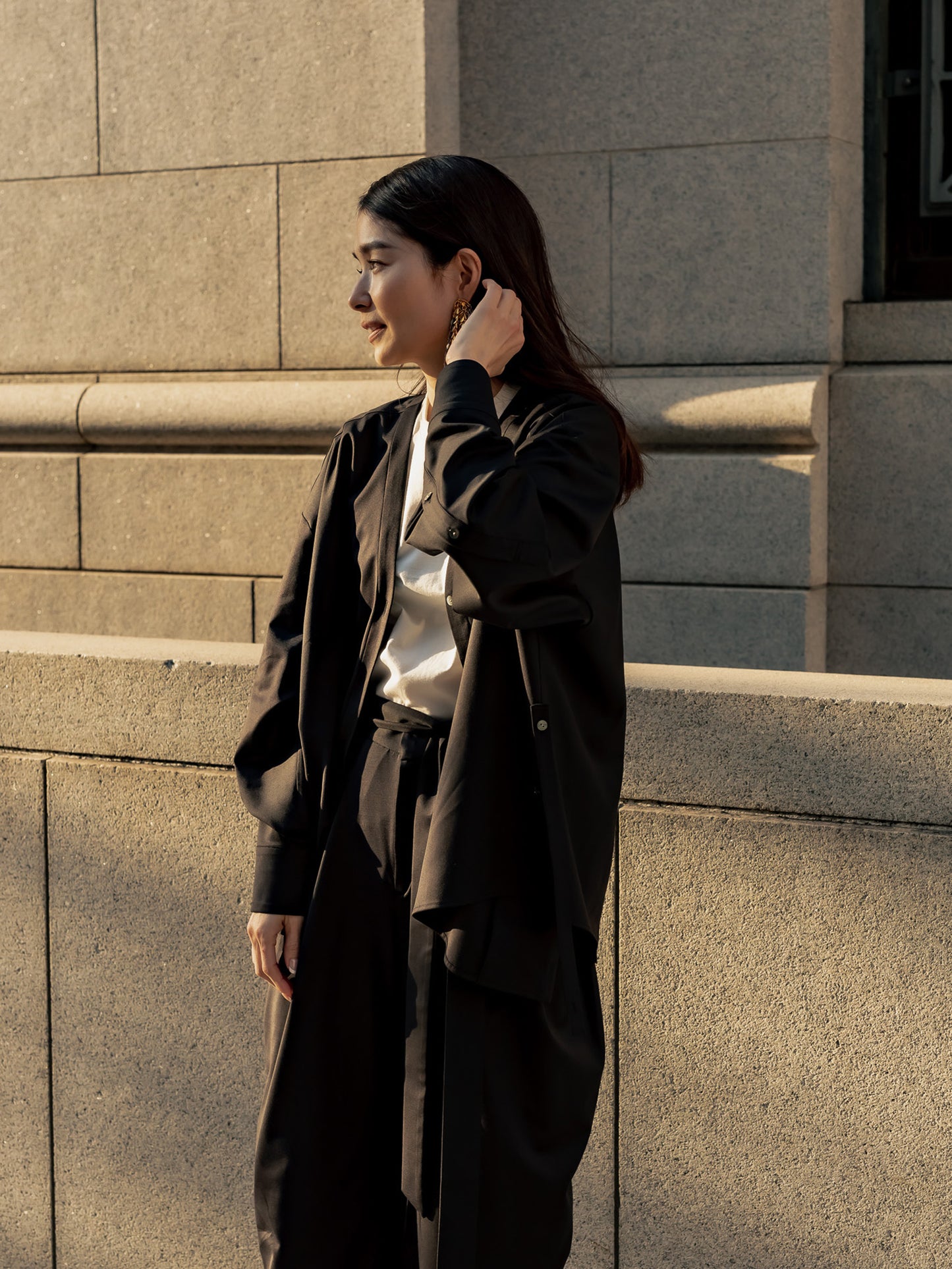 [Pre-order] Yvette /secret heart shirt jacket - Black