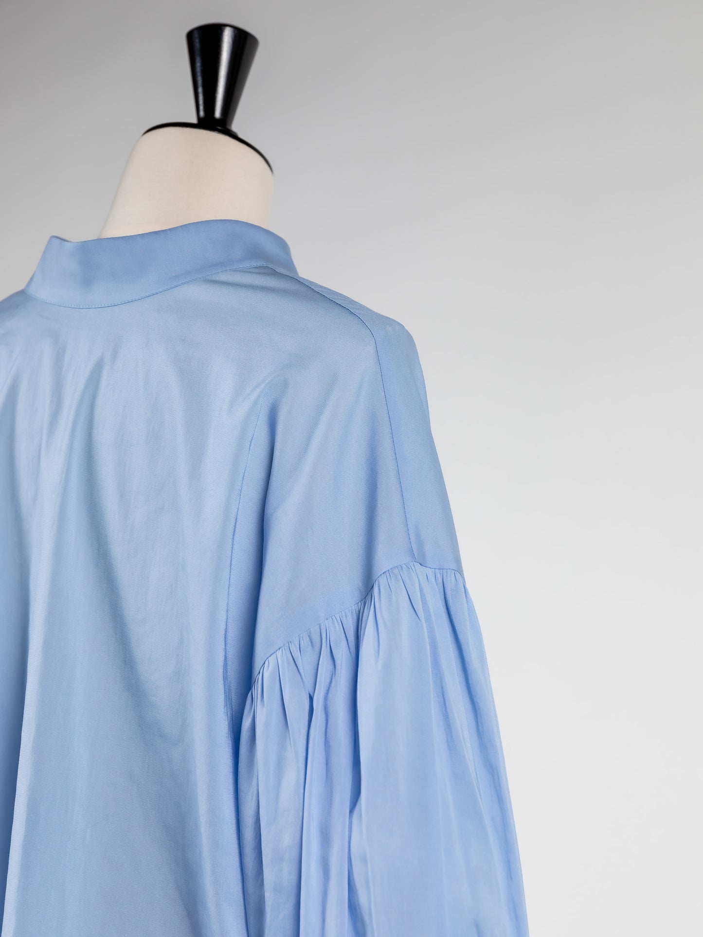 Allison / Sheer Dual Blouse - Frosty Blue